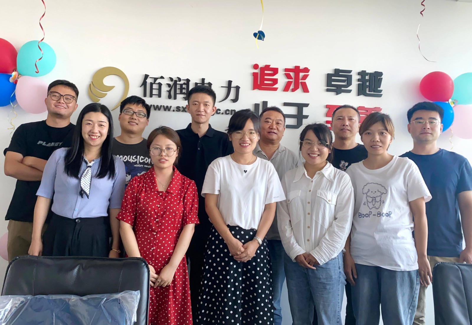 1635923576588751.jpg 3009404700ceafa6ae3c105372b61af(1).jpg